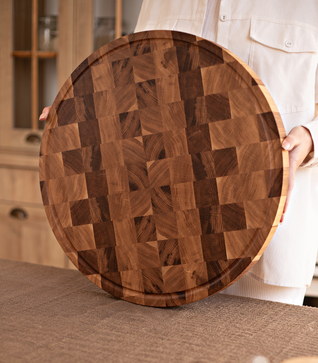 Round End Grain Oak Cutting Board