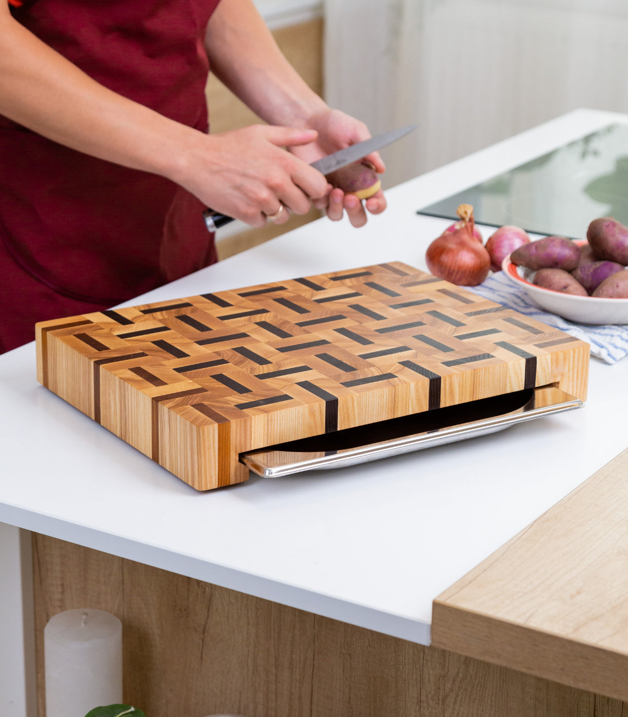 Ash &amp; Sapele Cutting Board With Tray Small 12&quot;x16&quot;